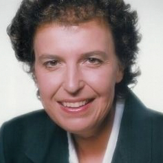 Ντίνα Λάζαρη